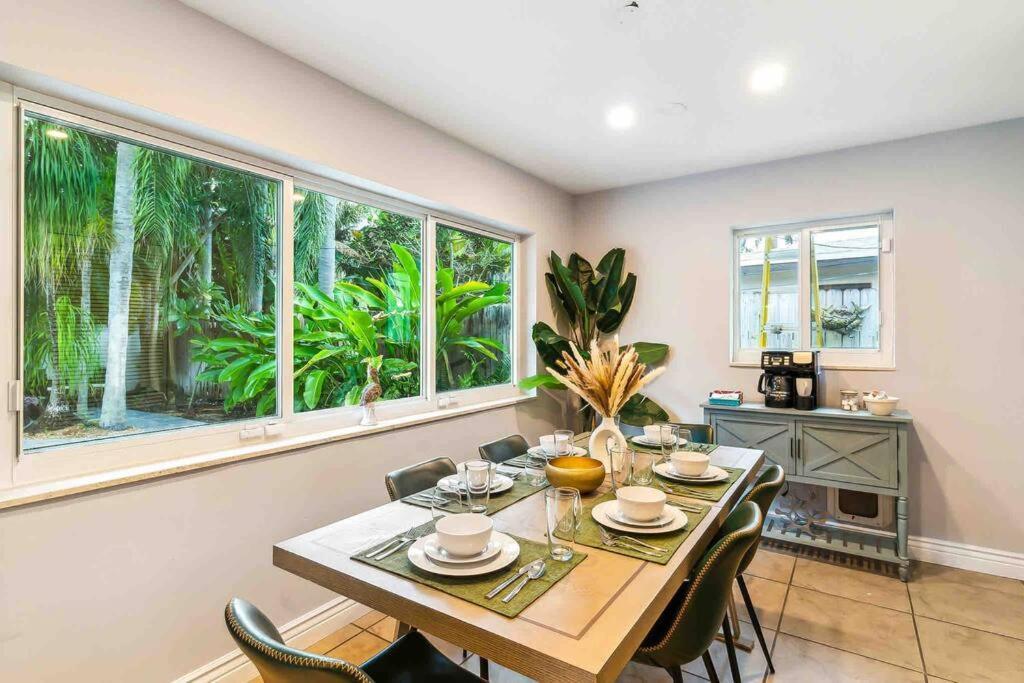 Private Oasis With Pool Near Beaches, Dining & Las Olas Fort Lauderdale Ngoại thất bức ảnh