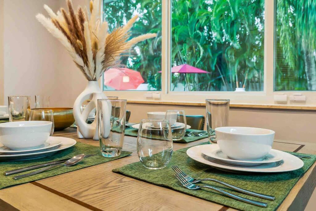 Private Oasis With Pool Near Beaches, Dining & Las Olas Fort Lauderdale Ngoại thất bức ảnh
