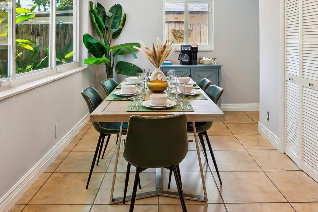Private Oasis With Pool Near Beaches, Dining & Las Olas Fort Lauderdale Ngoại thất bức ảnh
