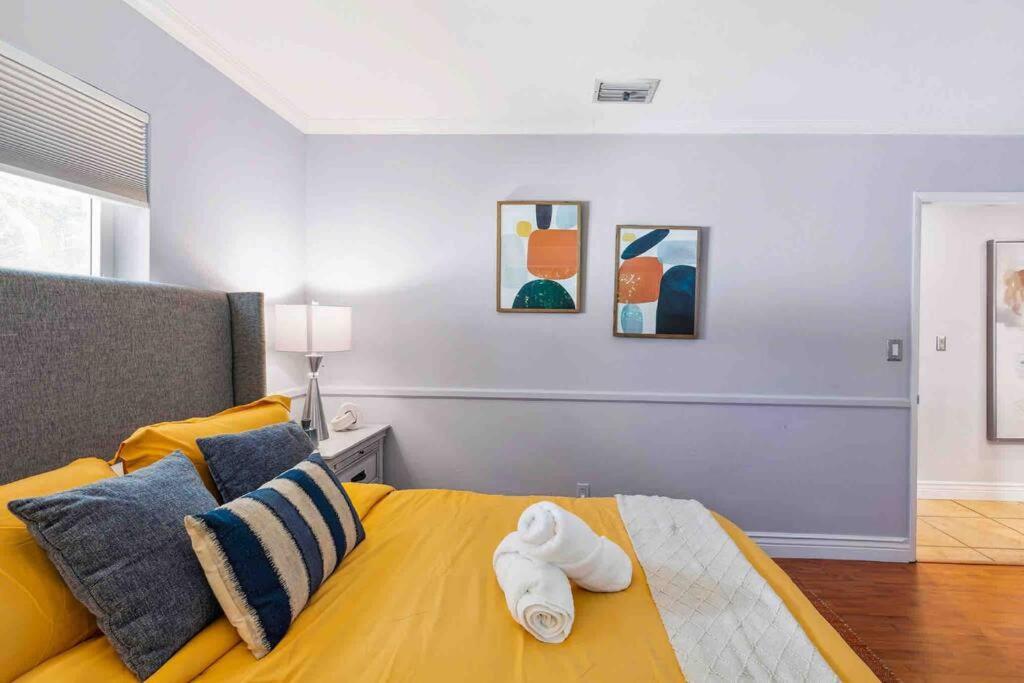 Private Oasis With Pool Near Beaches, Dining & Las Olas Fort Lauderdale Ngoại thất bức ảnh